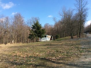 288 Kreinbrook Hill Rd, Acme, PA 15610