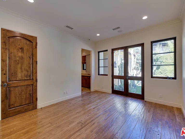 9530 Hidden Valley Rd — Photo 28