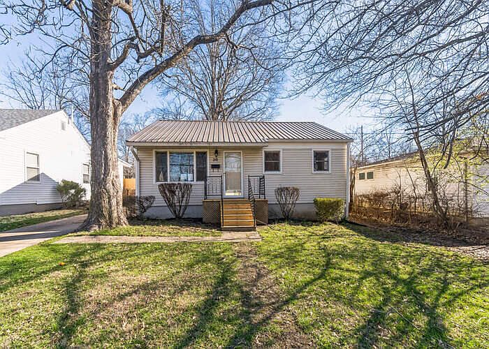 1st image of 241 Elkhorn Dr