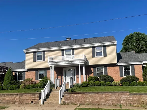 100 Oak St, Beaver, PA 15009