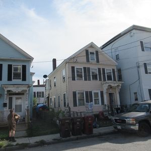 70 Elm St, Lowell, MA, 01852