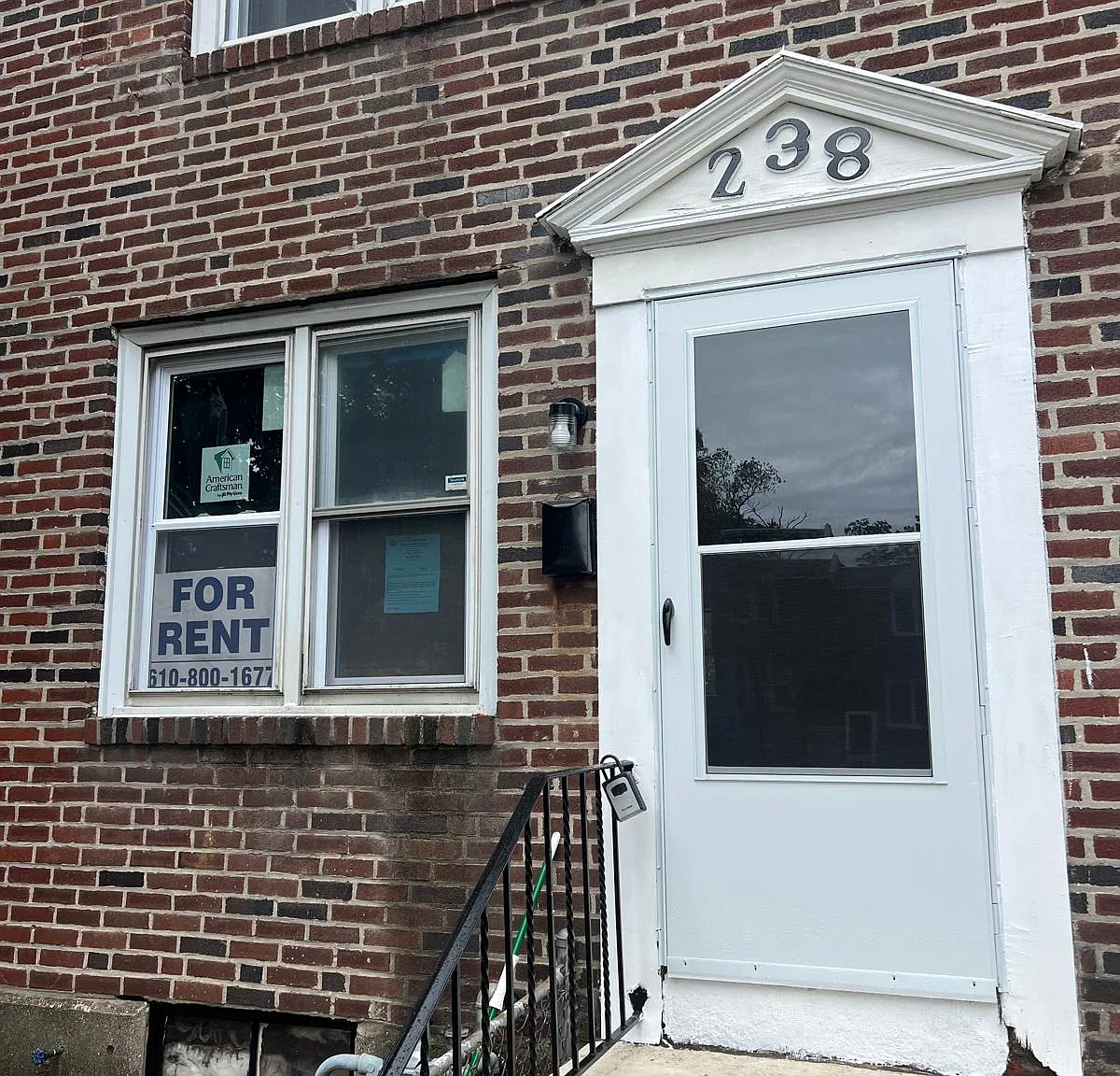 3 bed, 1152 sqft, $1,595 — Photo 2