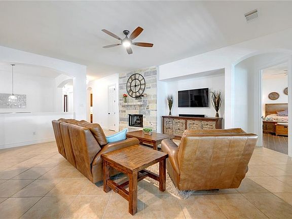 5th image of 3502 Luminoso Ln W