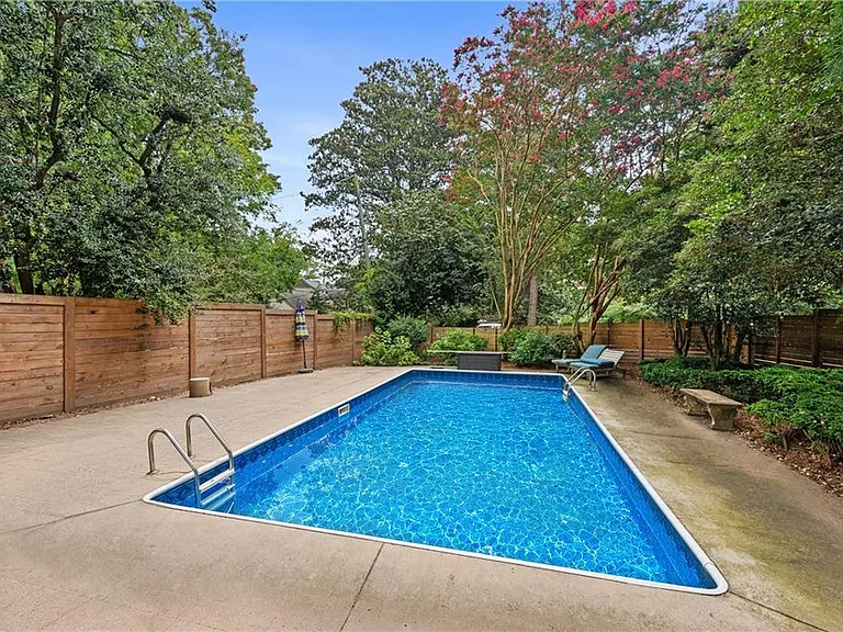 1337 Briarcliff Rd NE — Photo 45