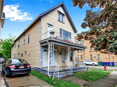 456 W Ferry St, Buffalo, NY, 14213