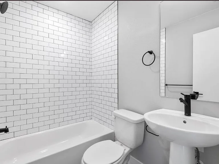 4925 W 10th Ave #101 — Photo 5