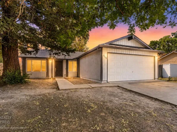 2110 Chambord Dr, Stockton, CA 95210