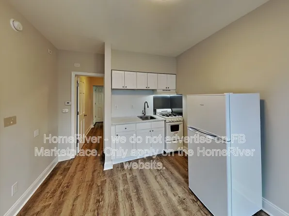 1107 N 2nd St APT 1, Harrisburg, PA 17102