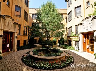 717 Mulford St UNIT 3E, Evanston, IL 60202