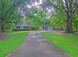 19705 Deer Lake Rd, Lutz, FL 33548