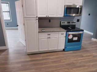 132 Millbury St #3, Worcester, MA 01610