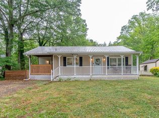 104 E Gordon St, Villa Rica, GA 30180