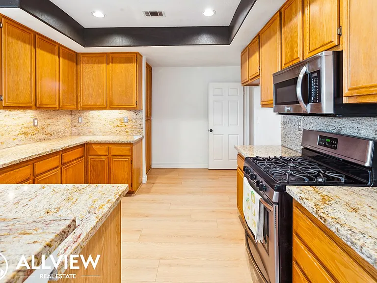2 Sentinel Pl — Photo 10