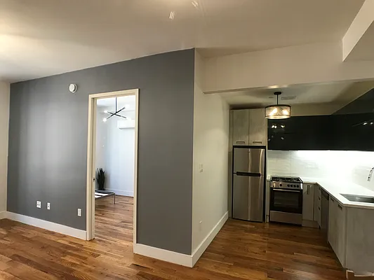 Rented by City Vista Inc | media 45