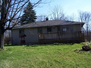 4329 Sampson Rd, Youngstown, OH 44505