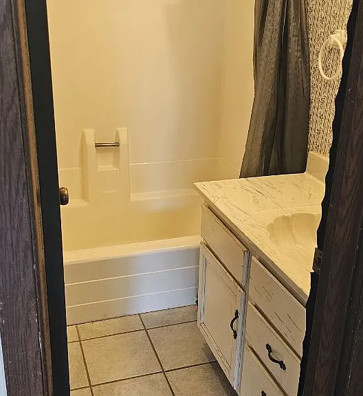 106 Mechanic St #6 — Photo 3
