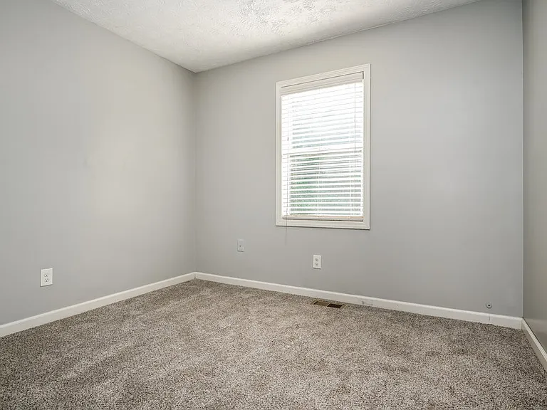 2093 Phillips Rd — Photo 13