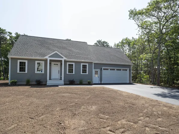 6 Bakers Path, South Yarmouth, MA 02664