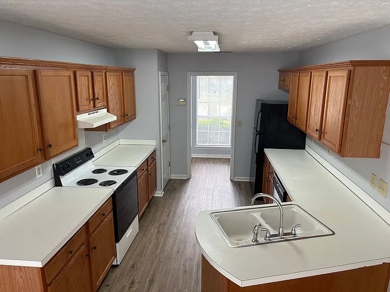 6532 Juniper Tree Ln — Photo 7