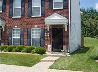 6831 Arbor Creek Dr, Louisville, KY 40228