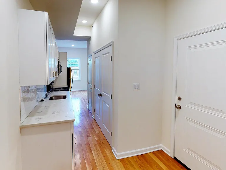 KITCHEN ENTRANCE FOYER