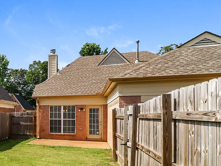 9165 Acadia Pl — Photo 16