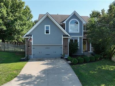 3803 NE 72nd St, Kansas City, MO, 64119