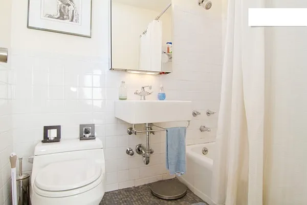 Sold by Luxe Group | media 4