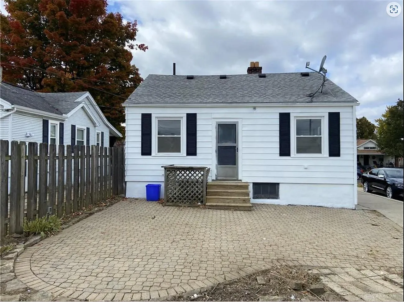 2 bed, 1.5 bath, 1066 sqft, $1,295 — Photo 2