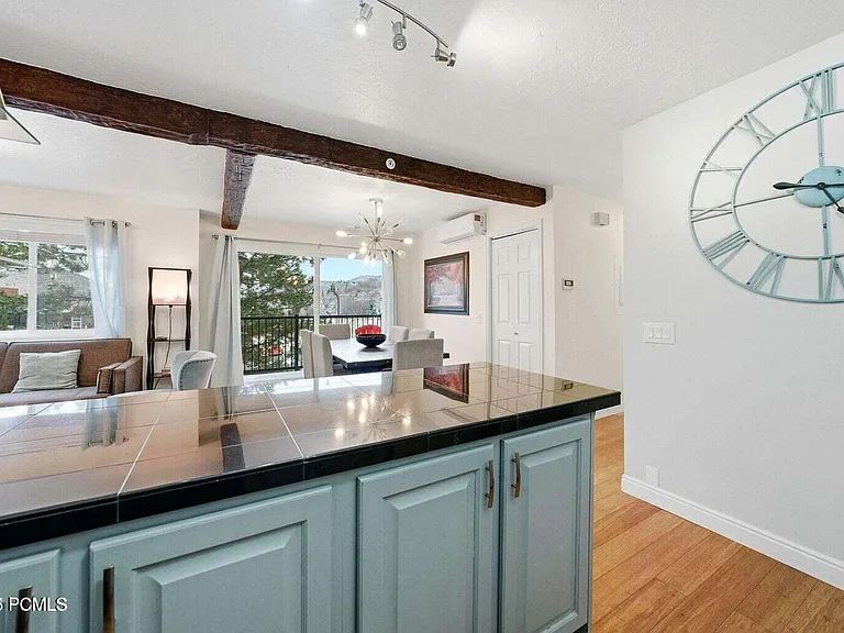 1885 Prospector Ave #B-1 — Photo 10