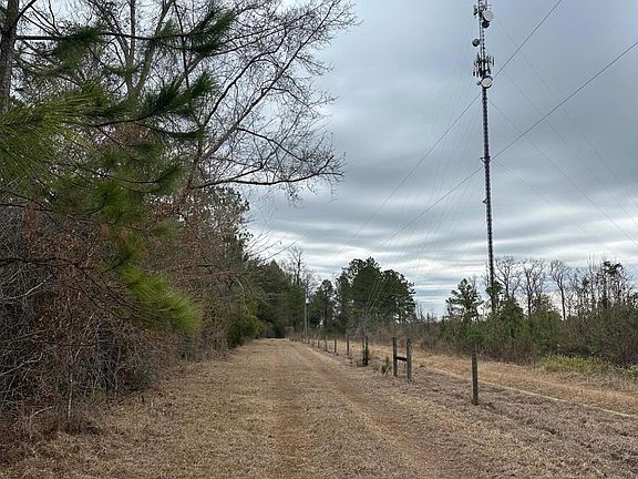 4th image of 7930 Broken Oak Dr
