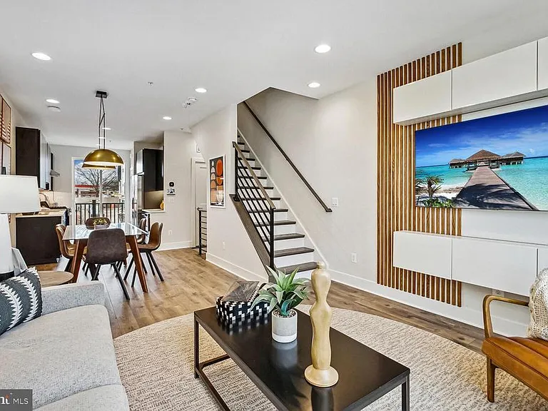7333 Blade Dr — Photo 15