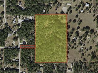 10555 N Rousseau Dr, Dunnellon, FL 34433