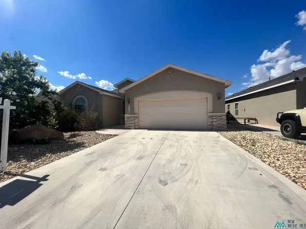 2518 W Mann Ave, Artesia, NM 88210