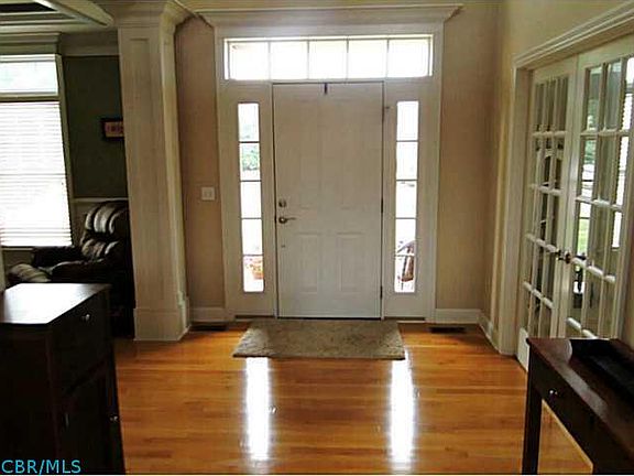 4th image of 4176 Ashbury Dr NW