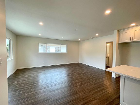 2nd image of 1635 Colby Ave #1