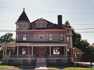 913 Washington St, Michigan City, IN