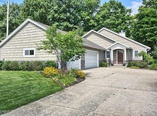 6661 N Noffke Dr, Caledonia, MI 49316