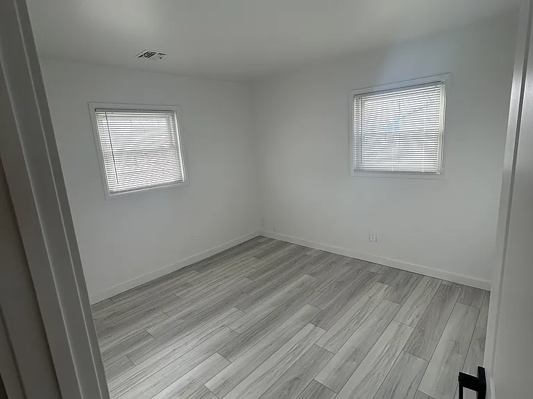 2132 McCartney Rd — Photo 6