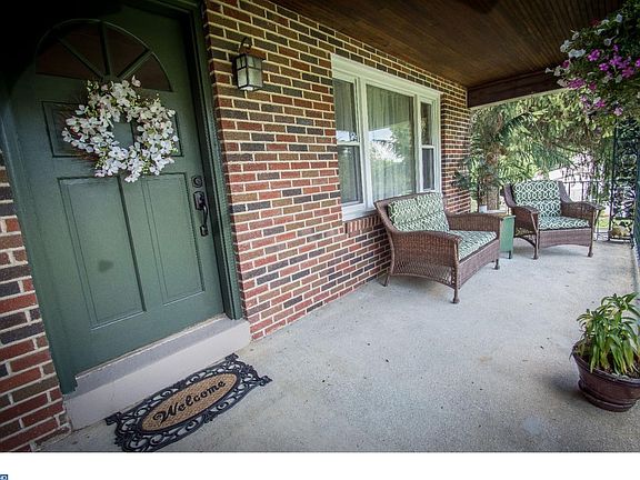 3rd image of 34 Galicia Dr