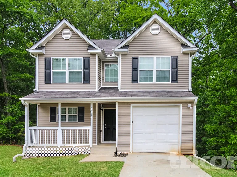 2014 Meadow Walk Dr — Photo 1