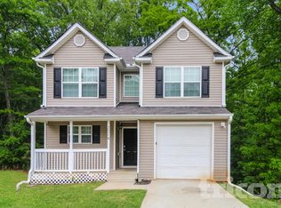 2014 Meadow Walk Dr, Monroe, GA 30656