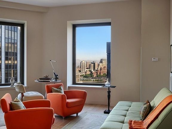 4th image of 75 Wall St APT 28O