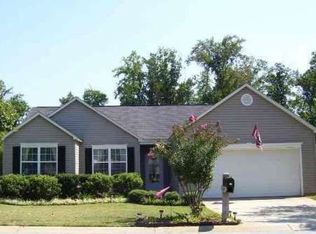 19 Appleton Ln, Mauldin, SC 29662