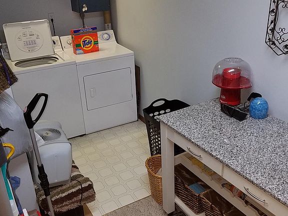 Large laundry /storage room