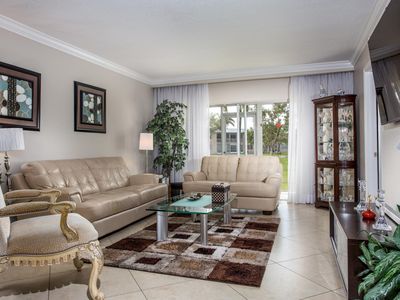 9886 Marina Blvd APT 614, Boca Raton, FL, 33428
