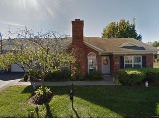 13600 Bronte Dr, Louisville, KY 40299