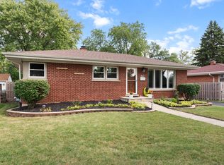 943 N Sumner St, Addison, IL 60101