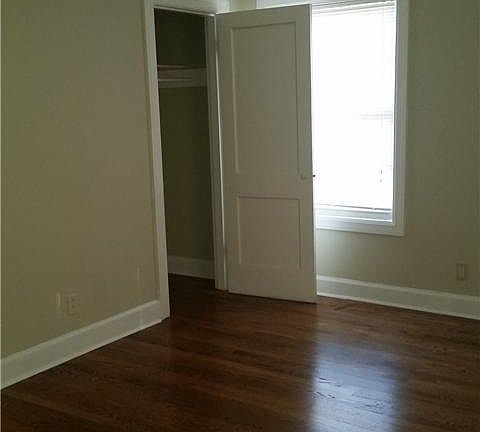 5th image of 2698 Hartford Dr