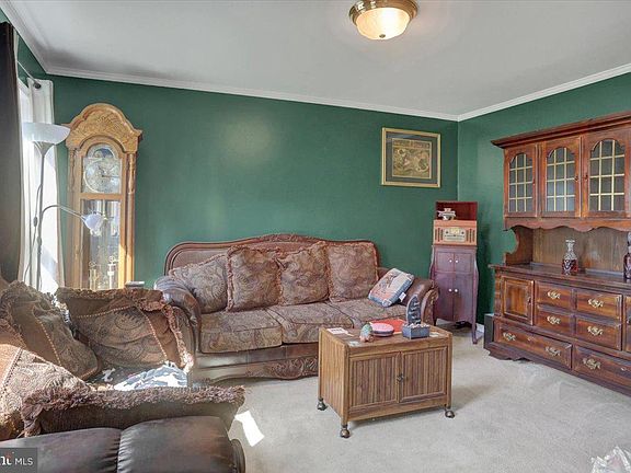 5th image of 419 Fair Meadows Blvd